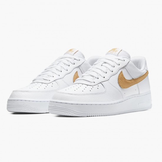 Nike Air Force 1 Low Pony Hair Snakeskin Club Zlato CW7567 101 Sportovní obuv