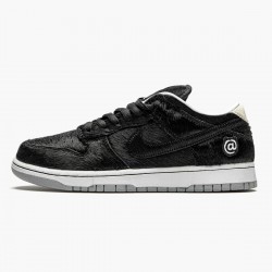 Nike SB Dunk Low Medicom Toy CZ5127 001 Sportovní obuv