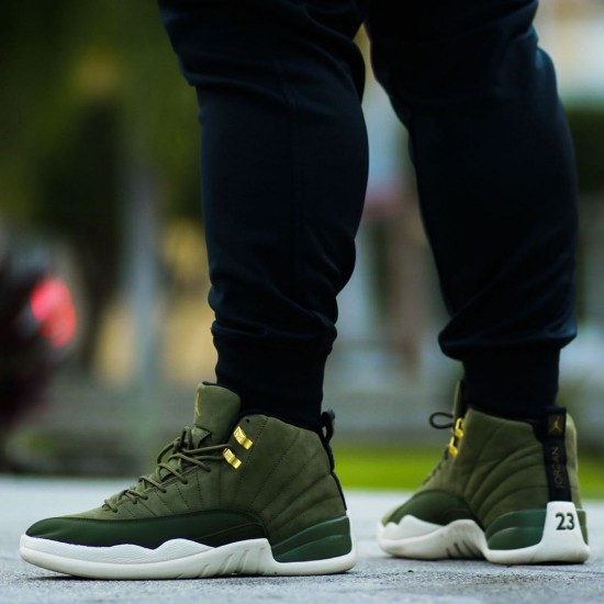 Air Jordan 12 Retro Chris Paul Class of 2003 Pánské AJ12 130690 301 Olive Canvas/Sail/Černá-Metall Jordánské boty